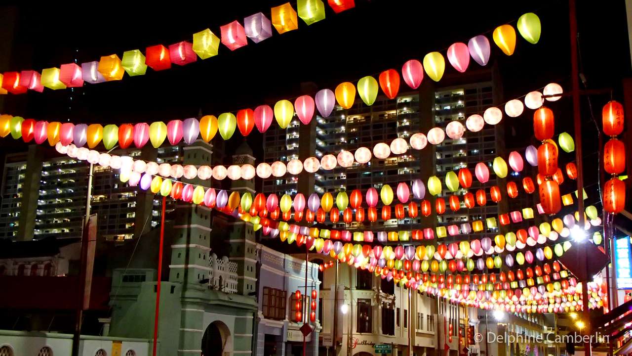 Buddha Tooth Relic Temple in Chinatown — Singapore
