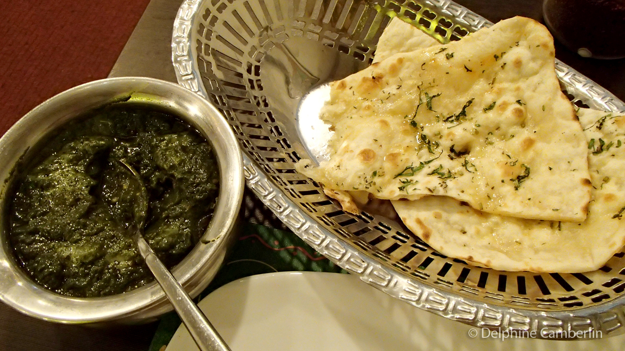 Hainanese chicken rice — Singapore national dish