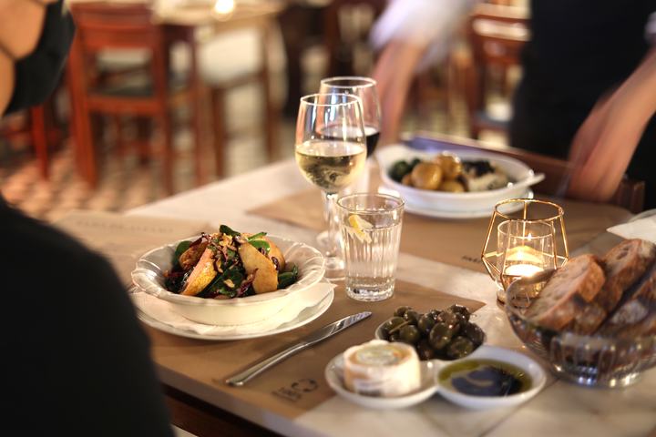 Fama d’Alfama Restaurant, Lisbon, Portugal – Portuguese starters shared table